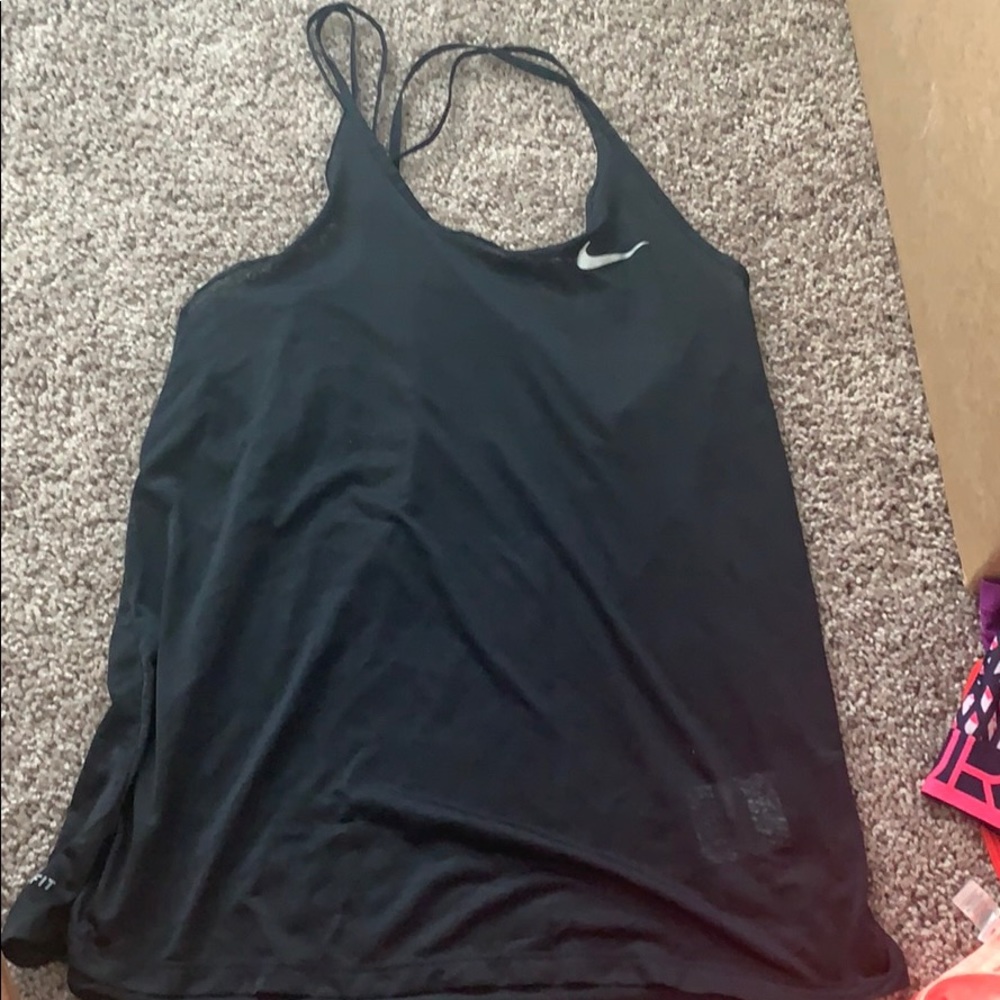 Black nike tank